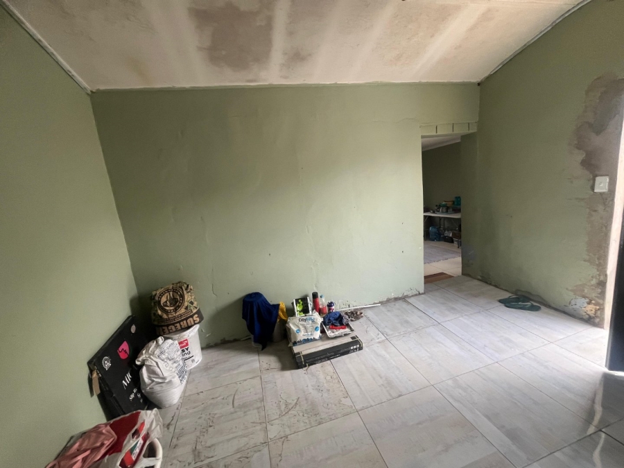2 Bedroom Property for Sale in New Brighton Eastern Cape
